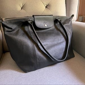Longchamp La pliage cuir black leather large shoulder tote